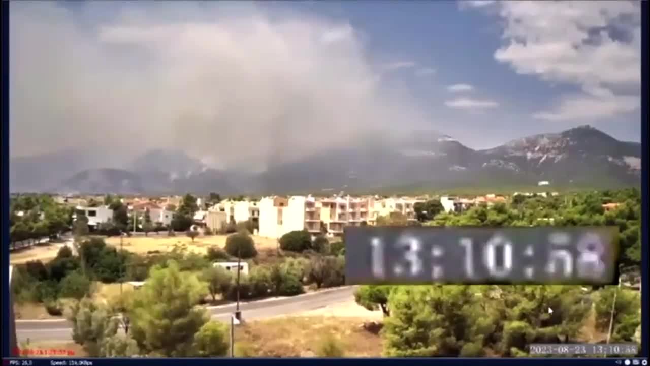 Βίντεο με τη ραγδαία εξέλιξη της πυρκαγιάς στην Πάρνηθα μέσα σε μισή ώρα