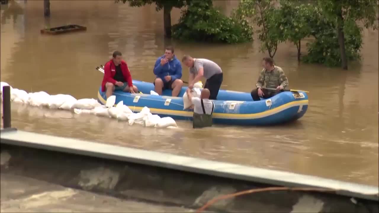 Κροατία: Πόλεις βούλιαξαν στο νερό από τις πλημμύρες/ ΑΡ